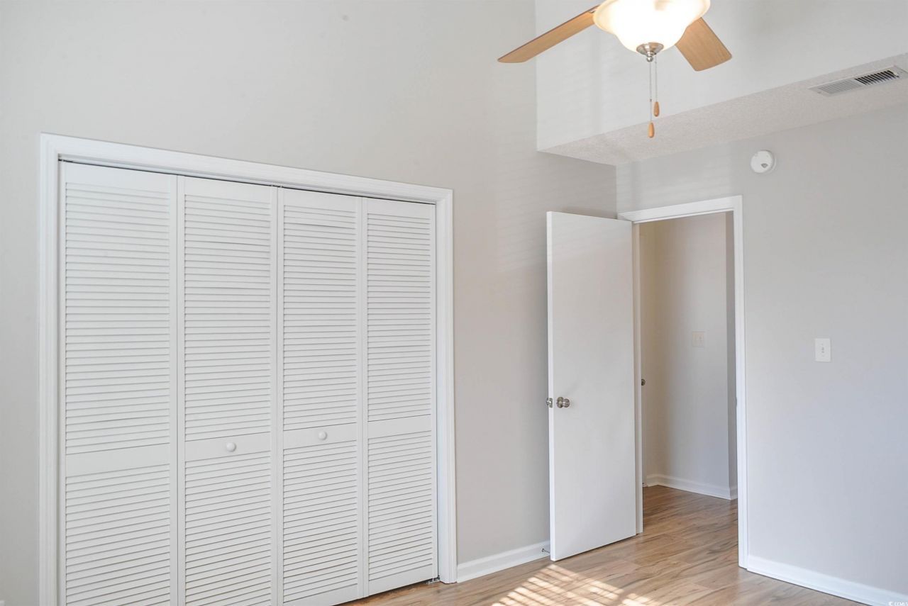 510 Fairwood Lakes Dr. Photo 25