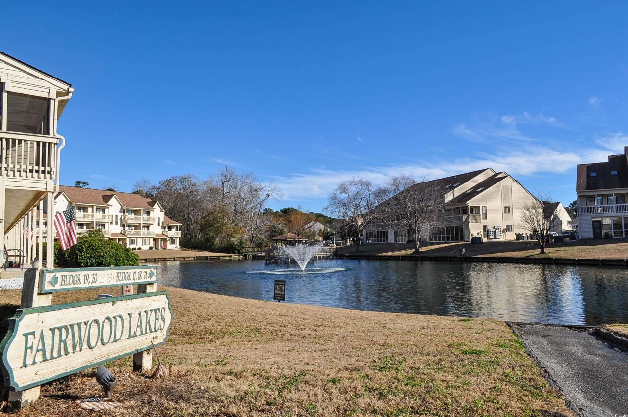 510 Fairwood Lakes Dr. Photo 32