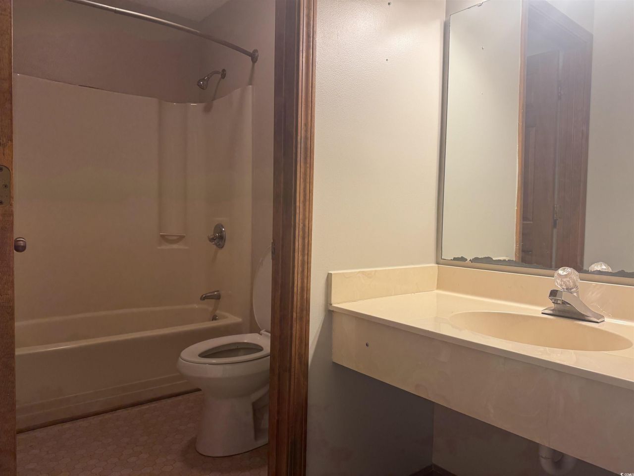 213 Double Eagle Dr. Photo 10