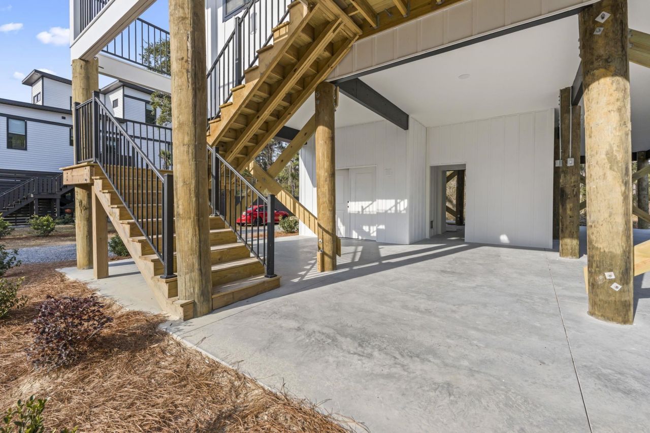 196 Brown Pelican Loop Photo 38