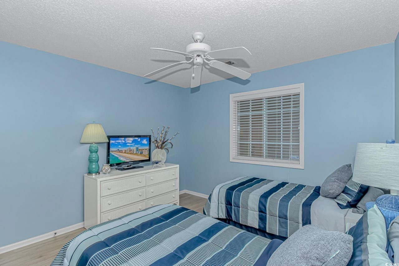 1900 Duffy St. Photo 21