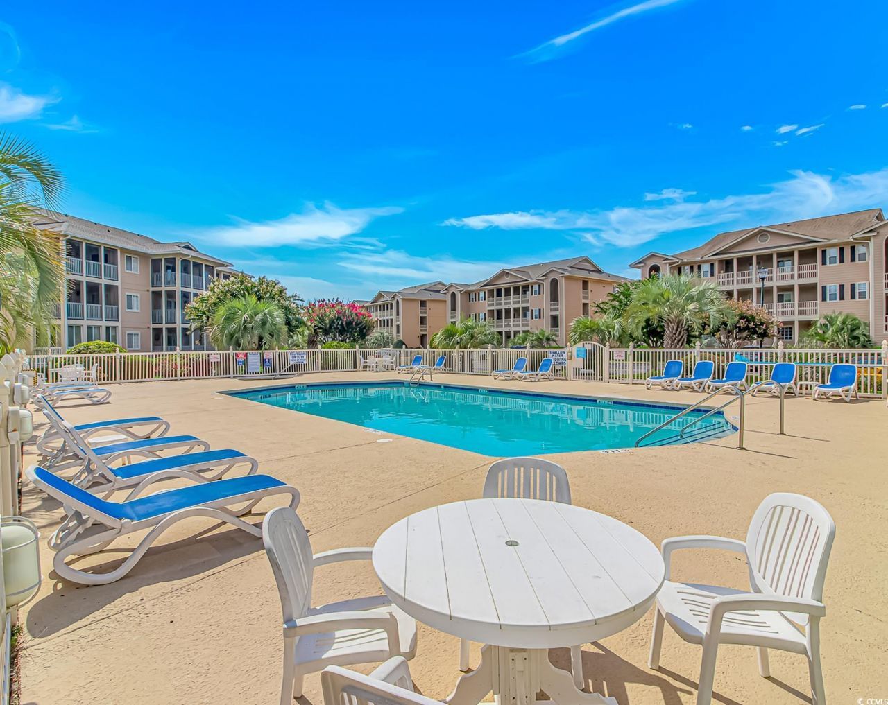 1900 Duffy St. Photo 30