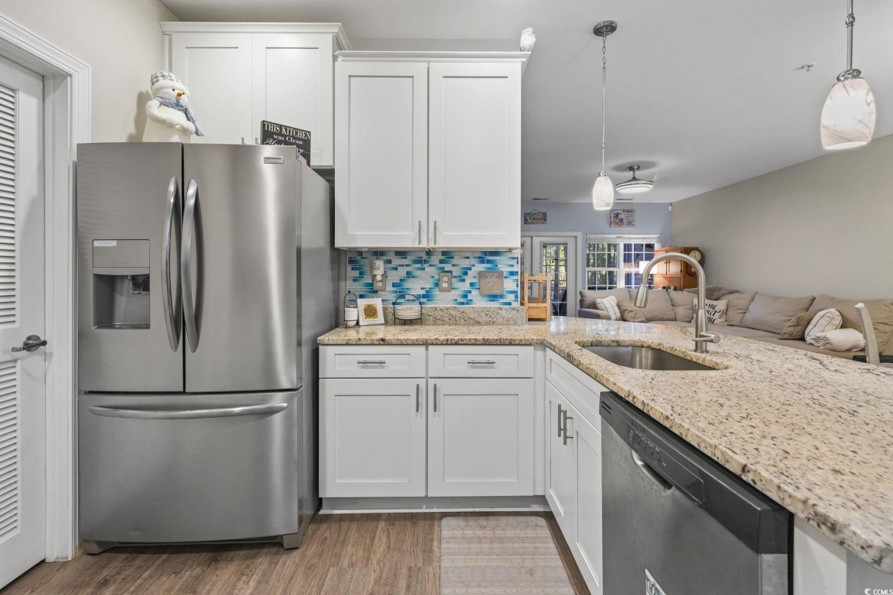 124 Birch N Coppice Dr. Photo 4