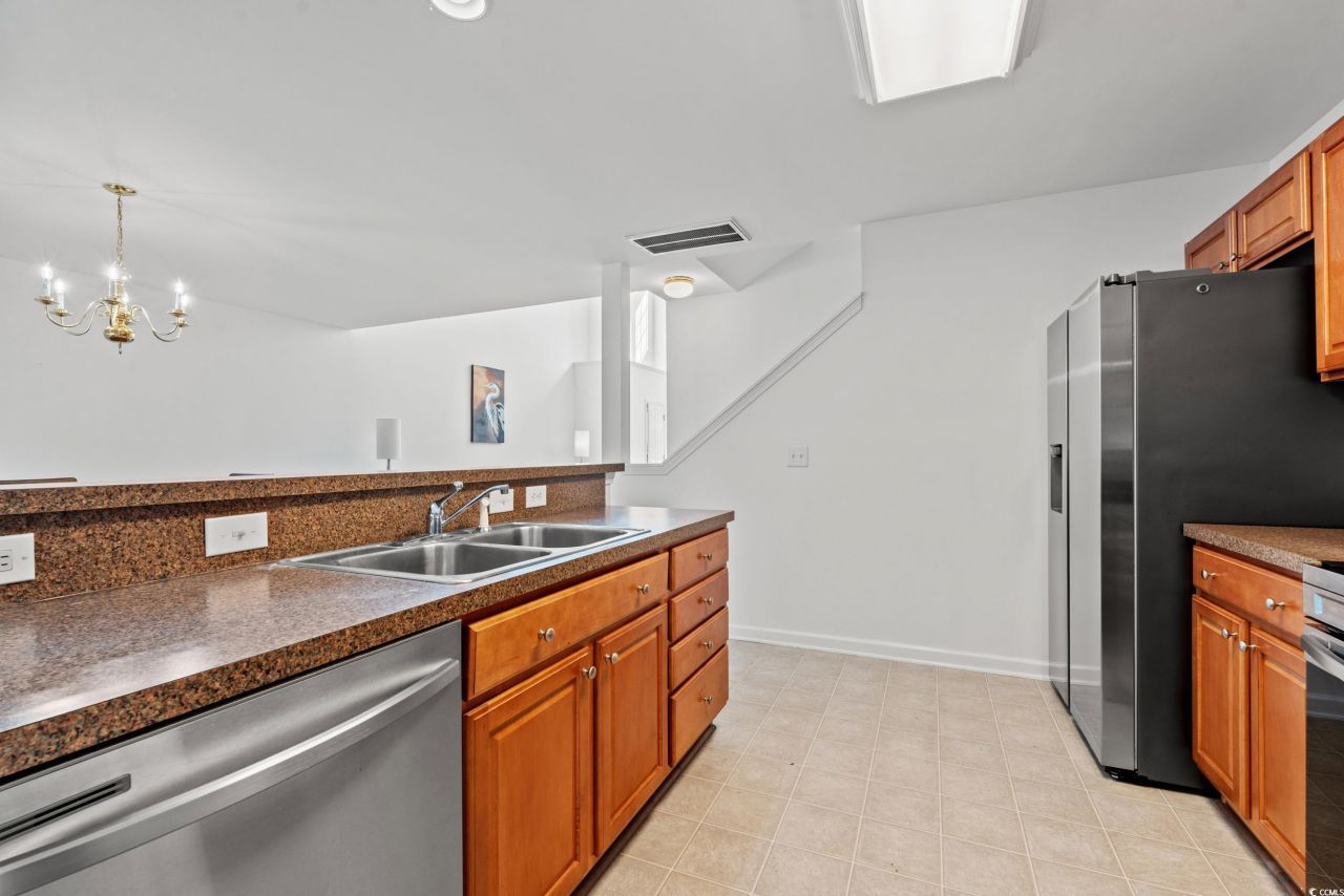 1298 Harvester Circle Photo 11