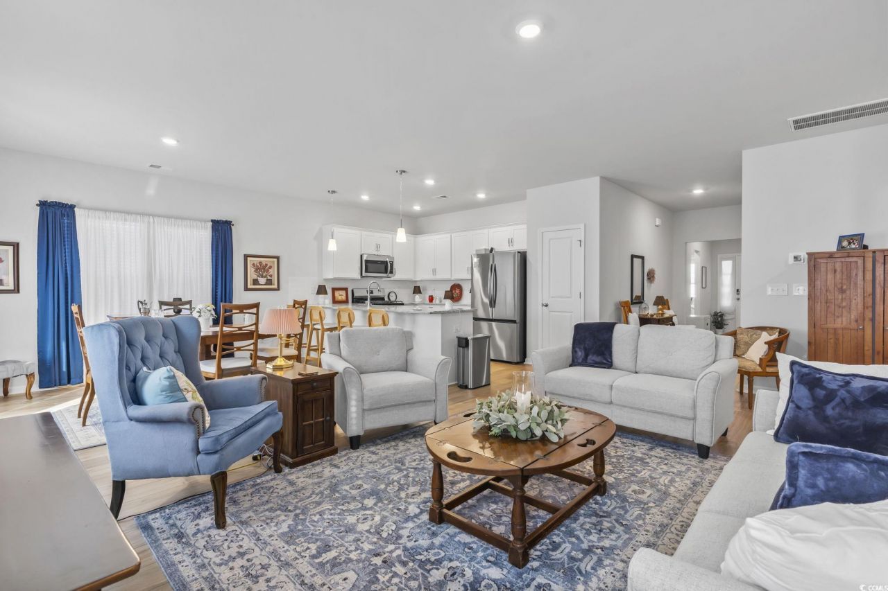 604 Asiago Dr. Photo 9