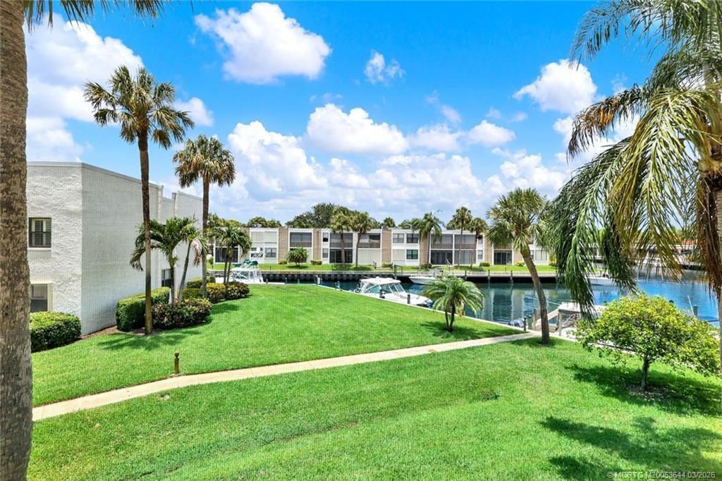 1950 SW Palm City Road, Unit 3201, Stuart, FL 34994 Photo