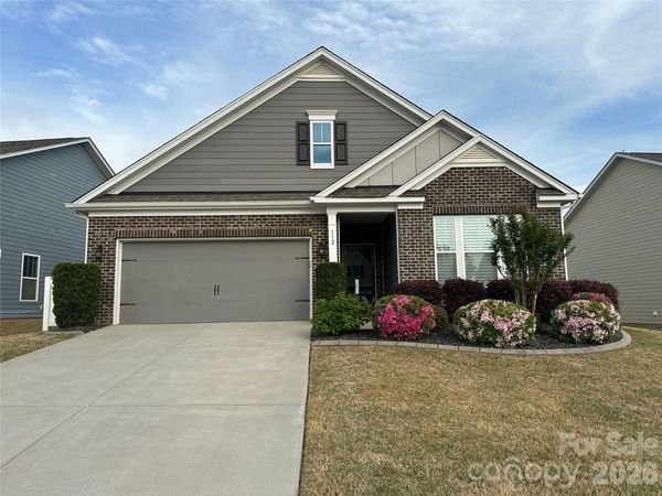 112 Canada Drive, Statesville, NC 28677