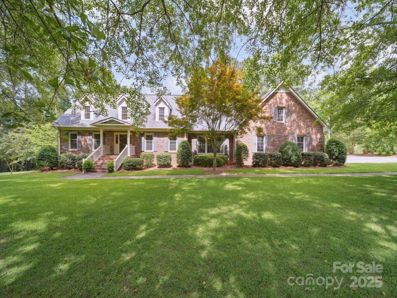 394 E Goldmine Road, Wadesboro, NC 28170 Main Photo