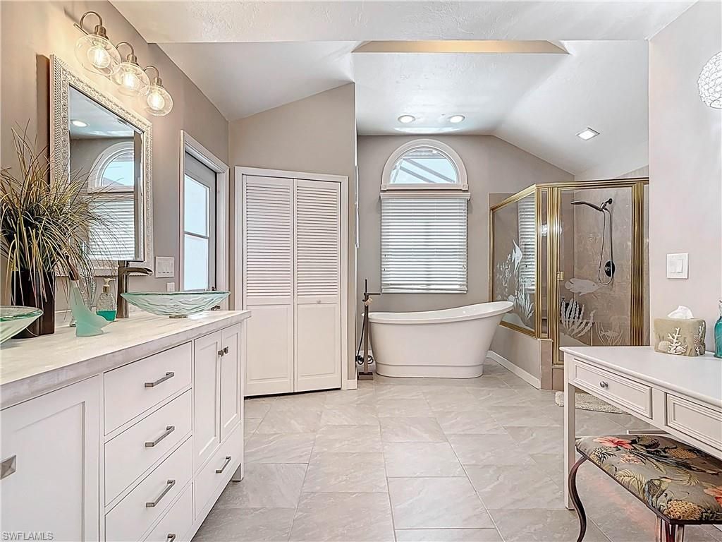 11481 Rebecca Cir, Fort Myers Beach, FL 33931 Photo