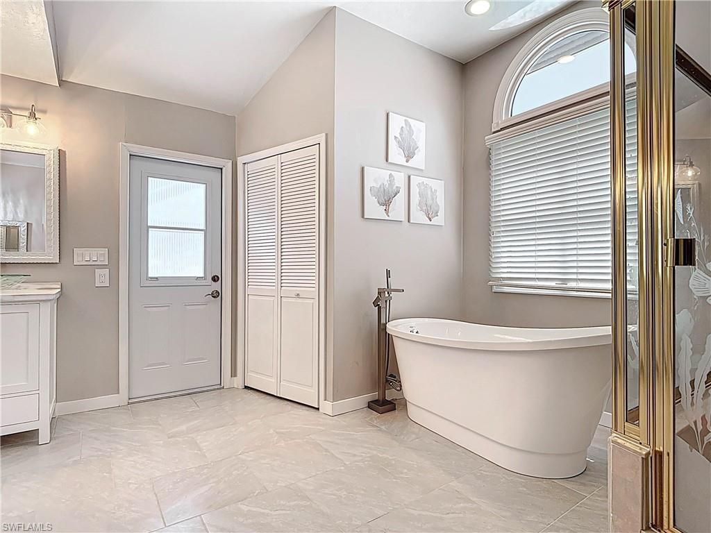 11481 Rebecca Cir, Fort Myers Beach, FL 33931 Photo
