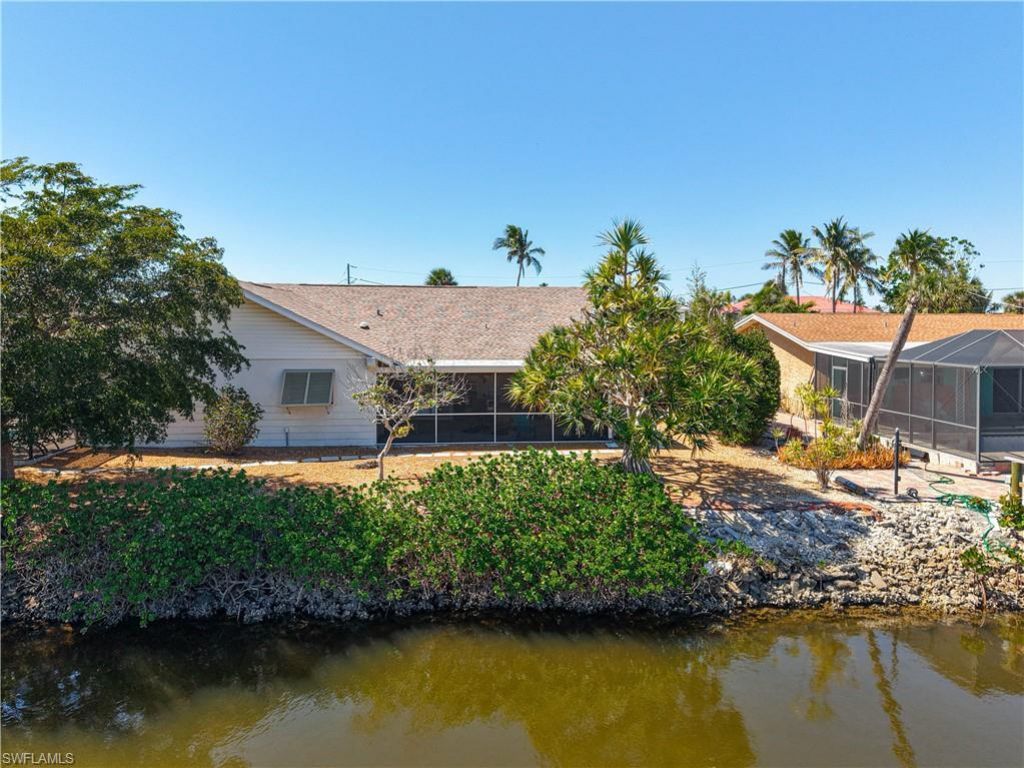 11481 Rebecca Cir, Fort Myers Beach, FL 33931 Photo