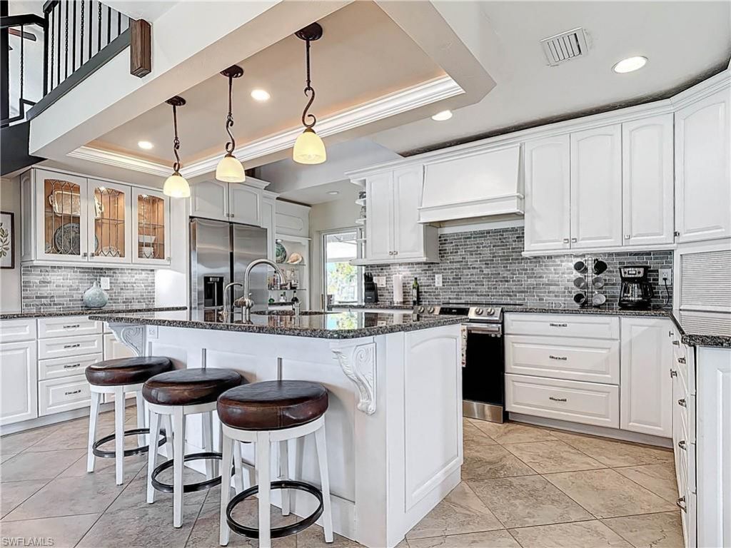 11481 Rebecca Cir, Fort Myers Beach, FL 33931 Photo