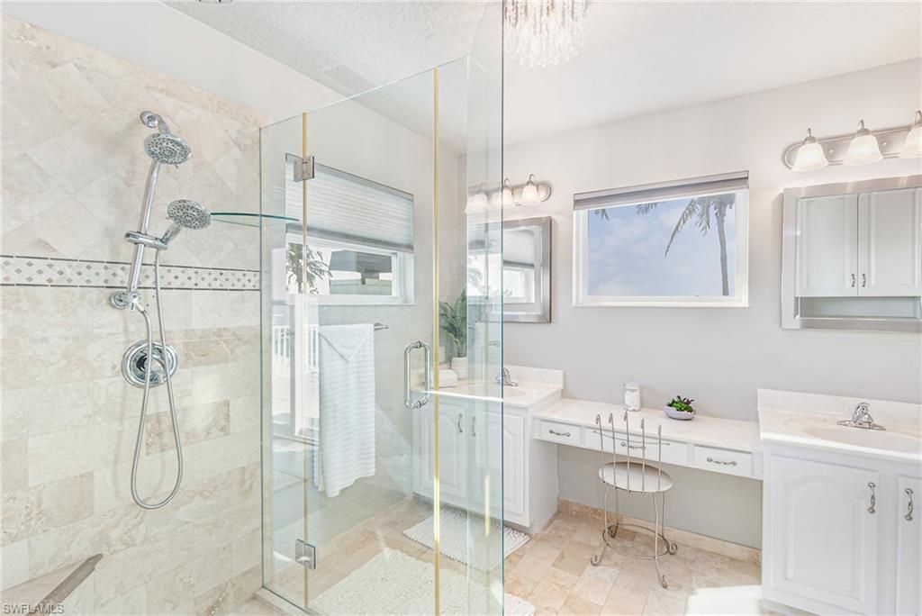 12201 Shoreview Dr, Matlacha, FL 33993 Photo