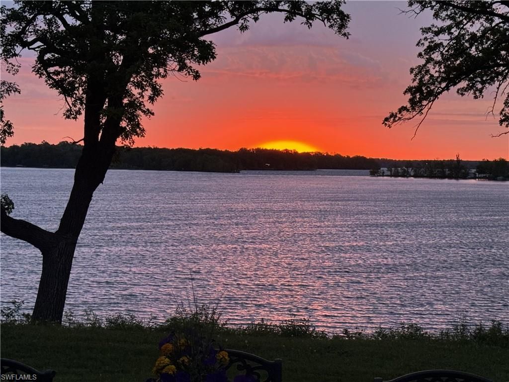 12201 Shoreview Dr, Matlacha, FL 33993 Photo