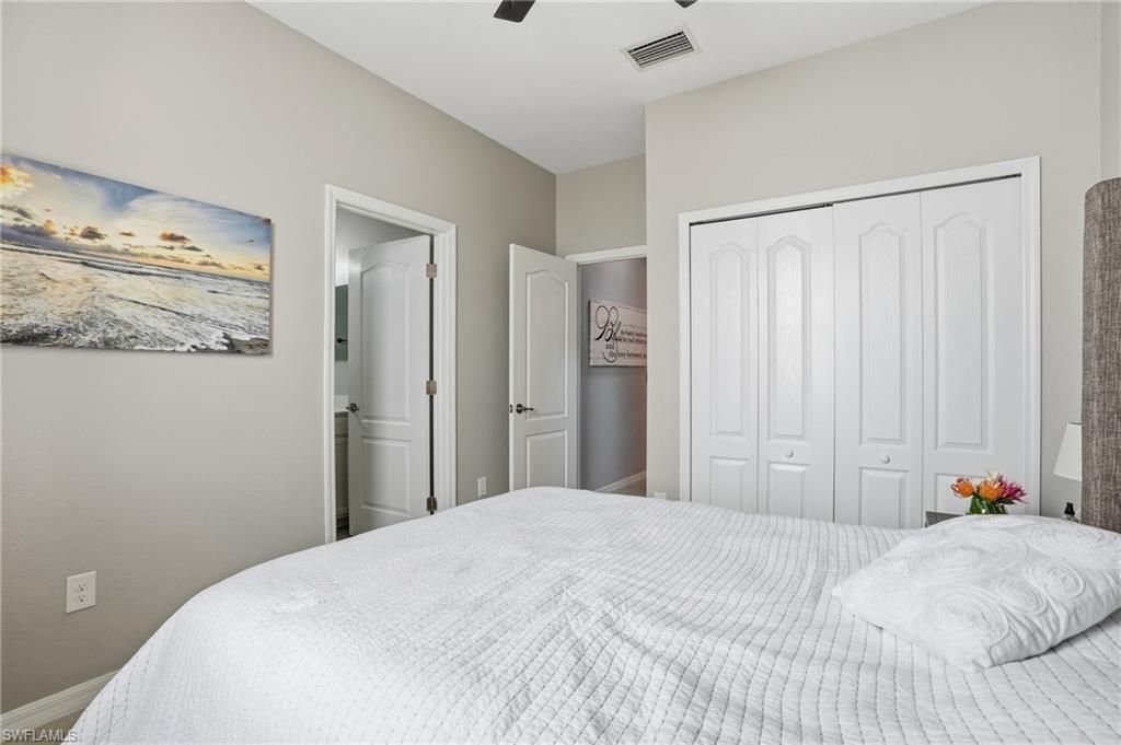 2469 Heydon Cir E, Naples, FL 34120 Photo