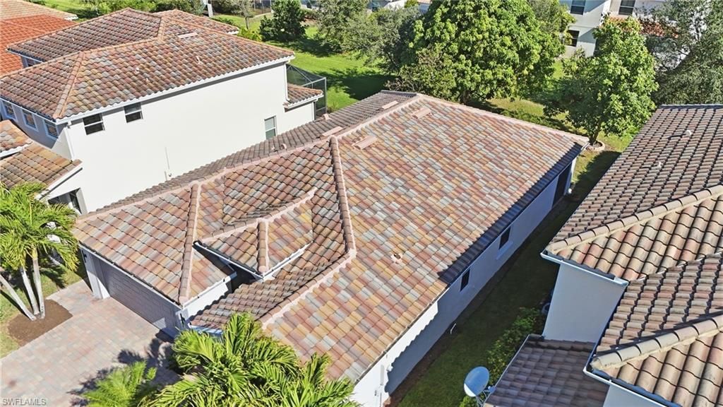 2469 Heydon Cir E, Naples, FL 34120 Photo