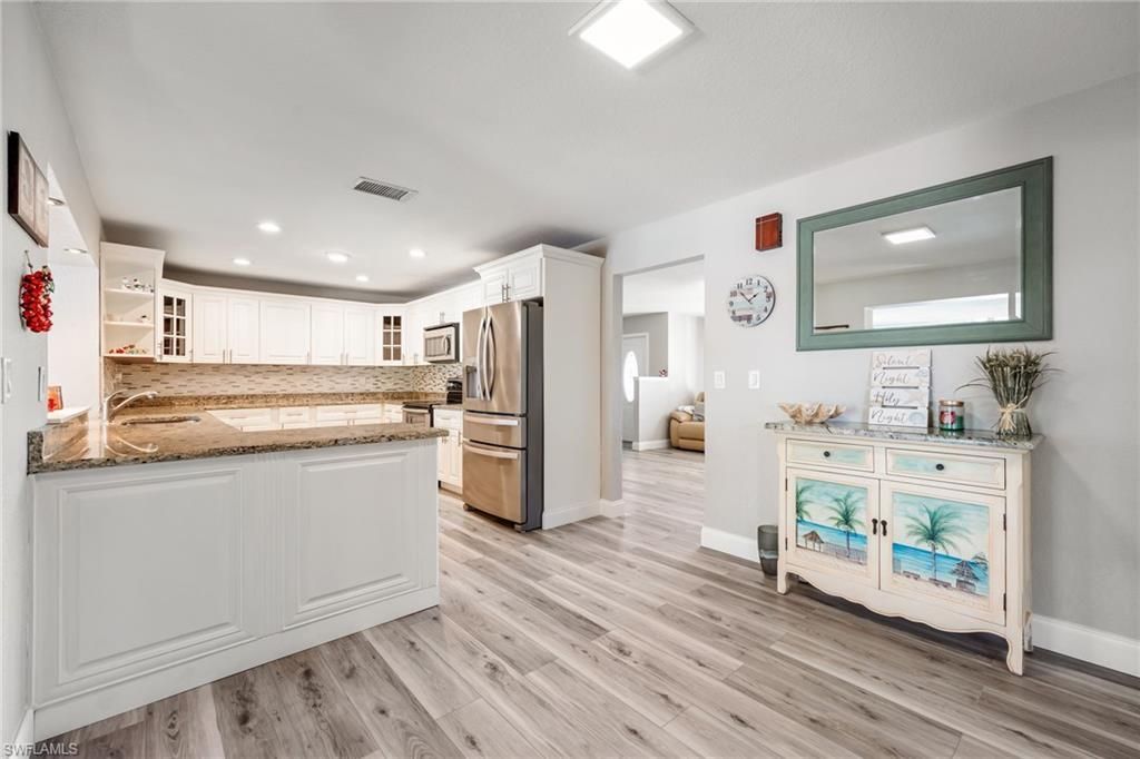 4915 Santa Monica Ct, Cape Coral, FL 33904 Photo