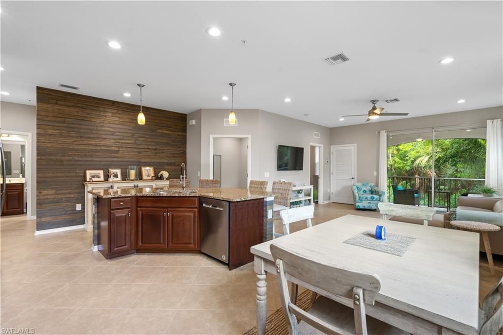 18261 Creekside Preserve Loop, Unit 202, Fort Myers, FL 33908 Photo