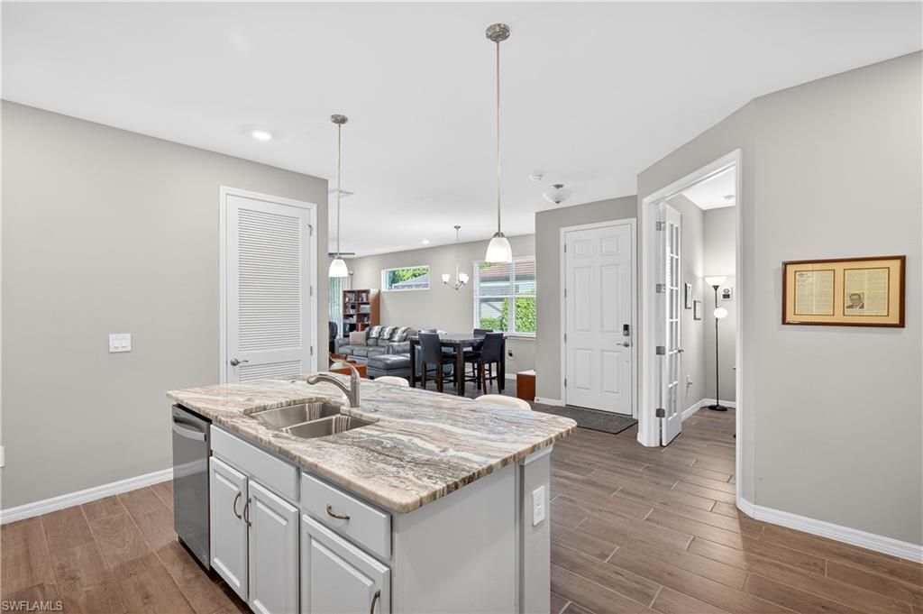 1127 S Town And River Dr, Fort Myers, FL 33919 Photo