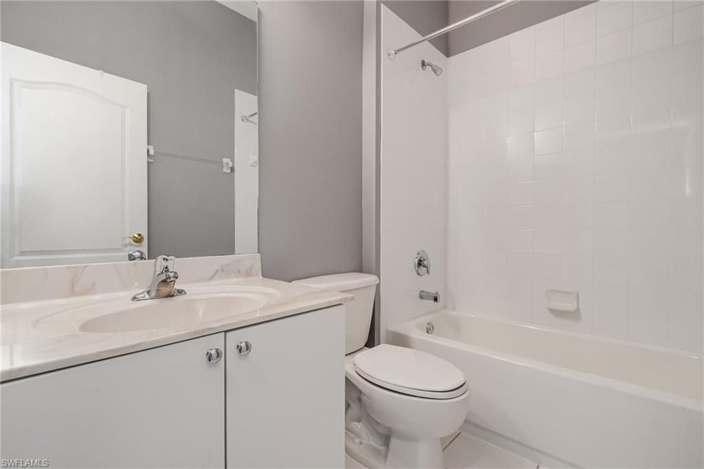 2684 Sunset Lake Dr , Cape Coral, FL 33909 Photo