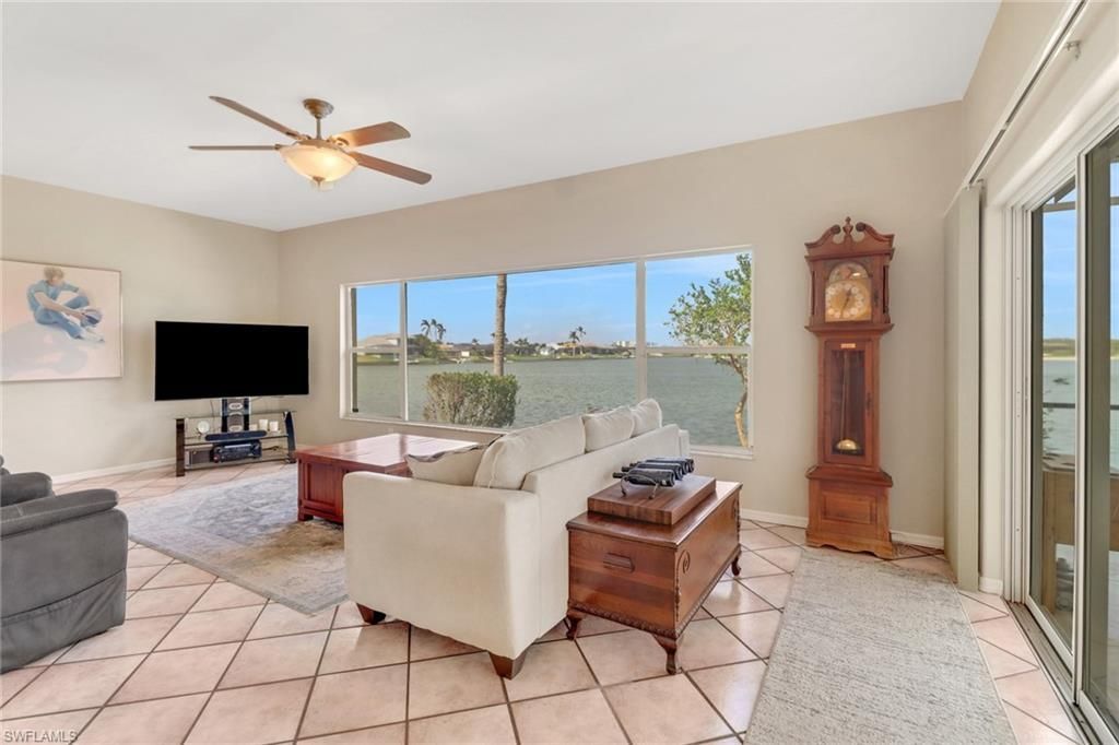 1323 SW 27th Ter, Cape Coral, FL 33914 Photo