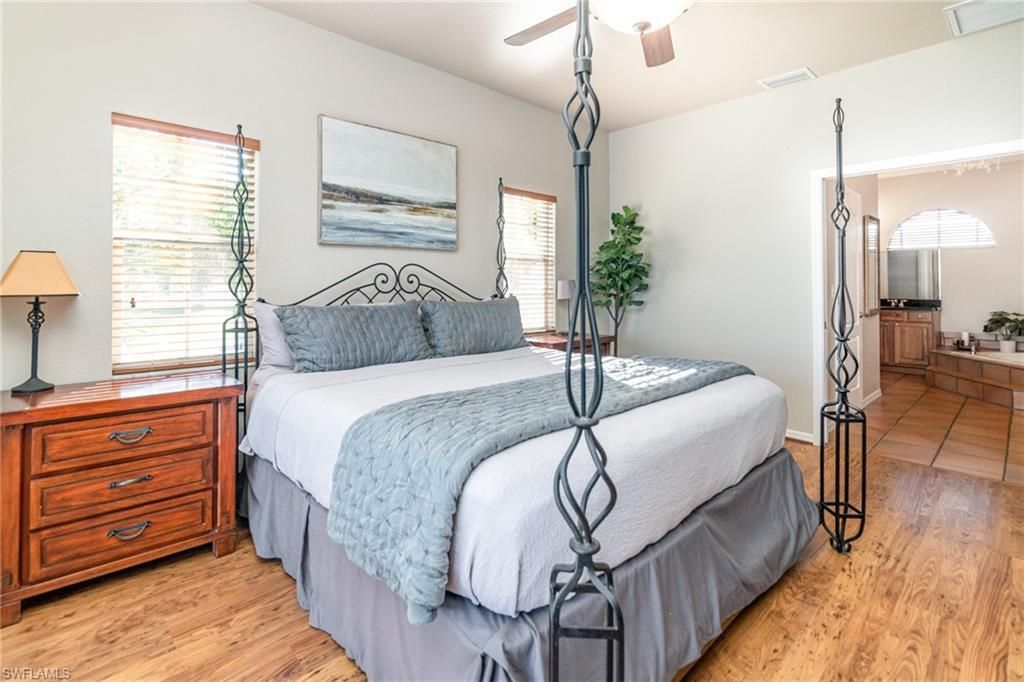 1323 SW 27th Ter, Cape Coral, FL 33914 Photo