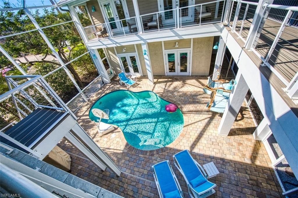 1233 Middle Gulf Dr, Sanibel, FL 33957 Photo