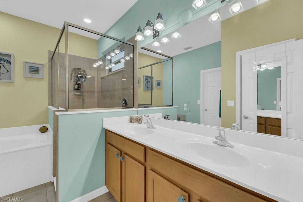 3725 Pino Vista Way, Estero, FL 33928 Photo