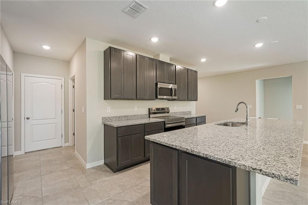 3023 N Lakewood Rd, Labelle, FL 33935 Photo