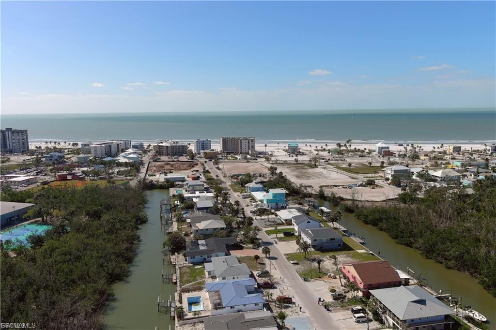 175 Tropical Shores Way, Unit 177, Fort Myers Beach, FL 33931 Photo