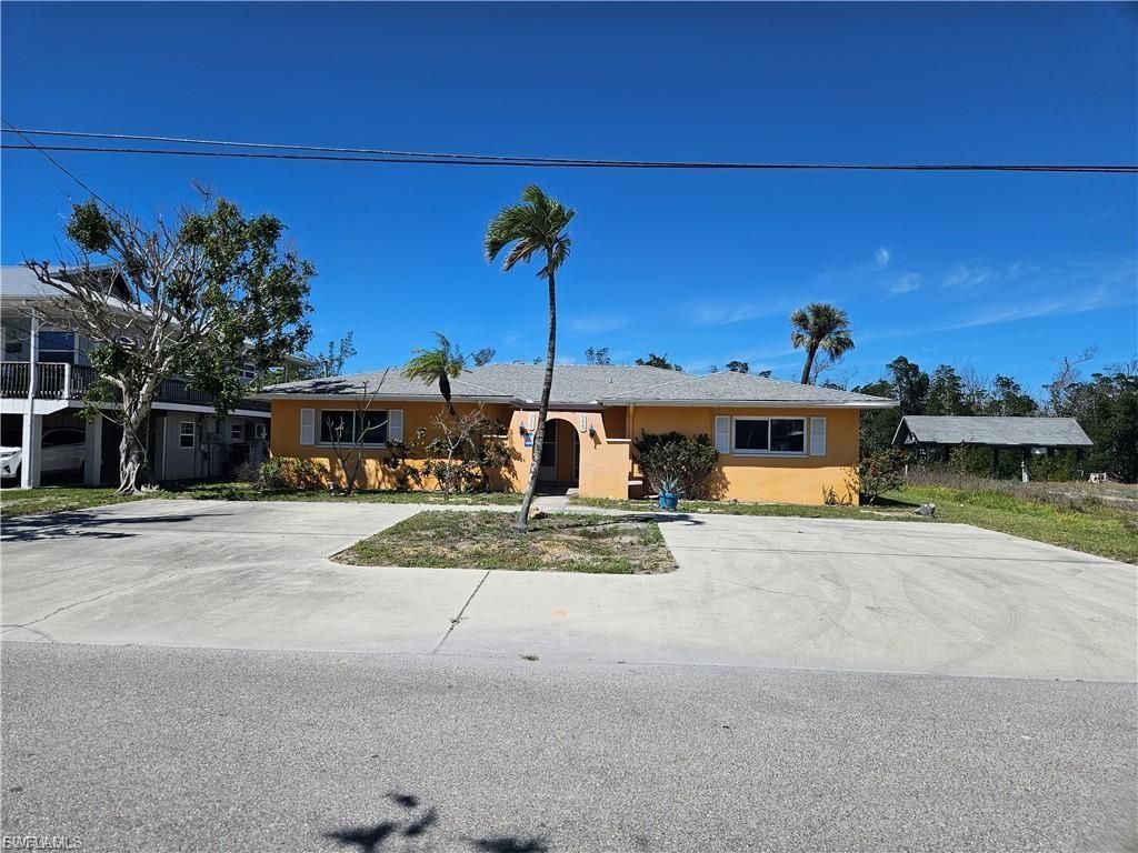 175 Tropical Shores Way, Unit 177, Fort Myers Beach, FL 33931 Photo