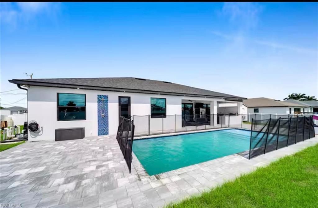 523 NW 16th Pl , Cape Coral, FL 33993 Photo