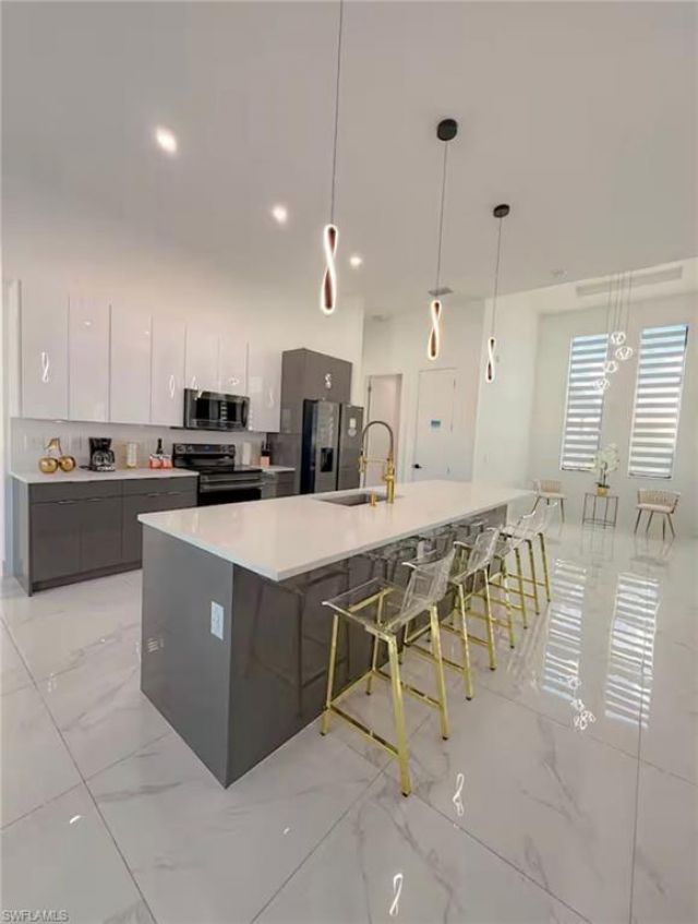 523 NW 16th Pl , Cape Coral, FL 33993 Photo