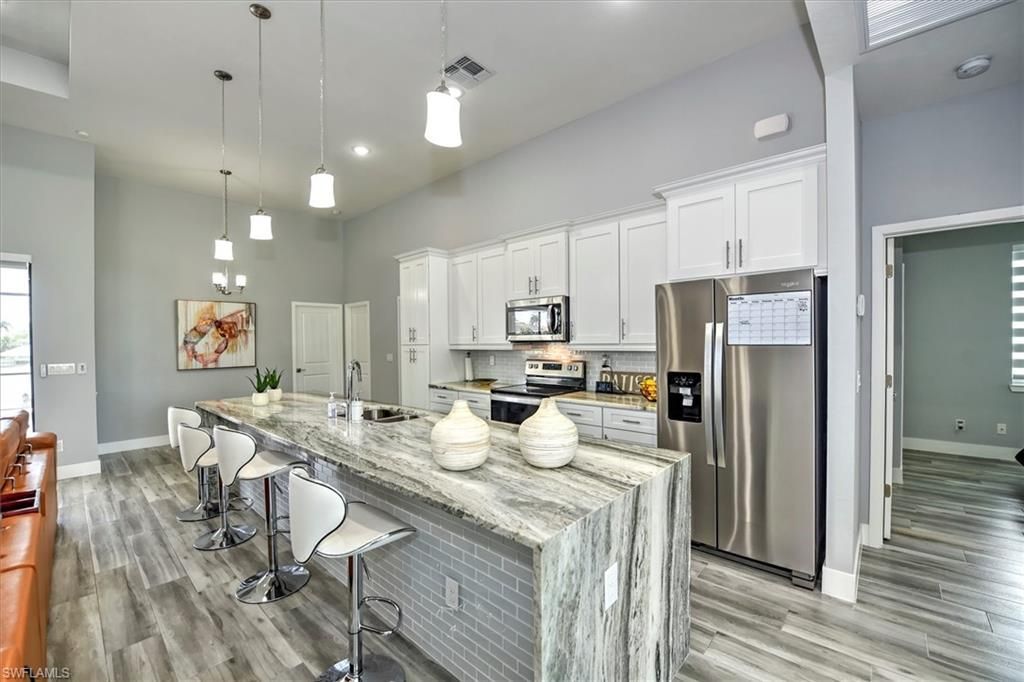 3113 SW 18th Ave, Cape Coral, FL 33914 Photo