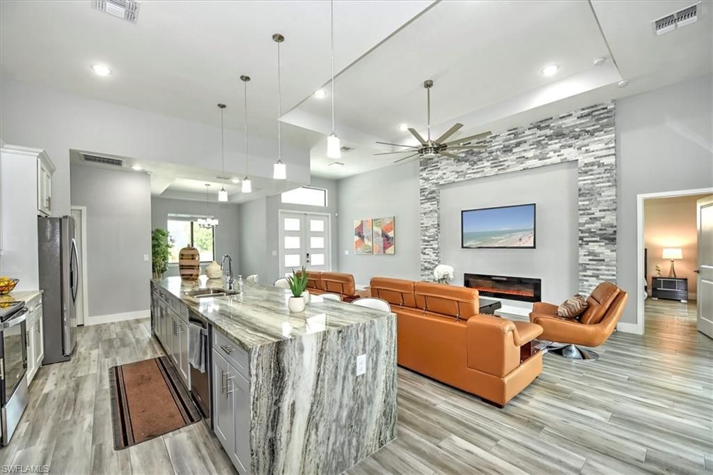 3113 SW 18th Ave, Cape Coral, FL 33914 Photo