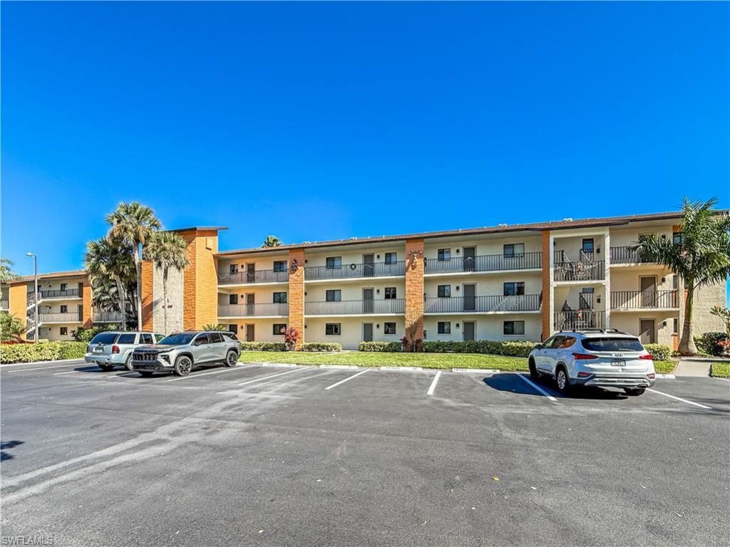 16200 Bay Pointe Blvd, Unit 106, North Fort Myers, FL 33917 Photo