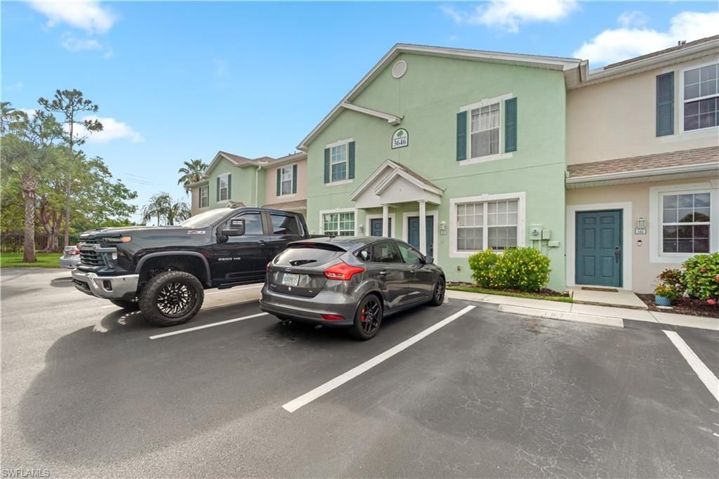 3646 Pine Oak Cir , Unit 105, Fort Myers, FL 33916 Photo