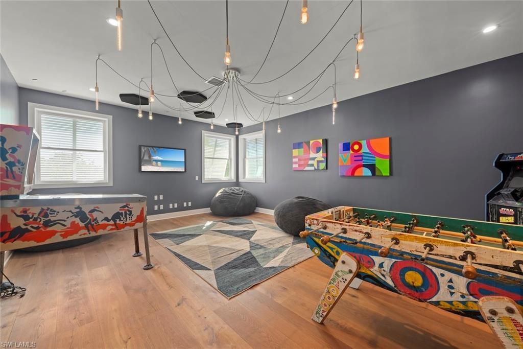 6401 Pine Ave, Sanibel, FL 33957 Photo