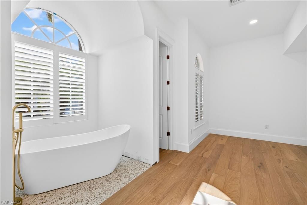 9008 Mockingbird Dr, Sanibel, FL 33957 Photo