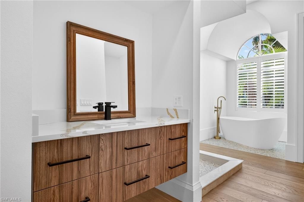 9008 Mockingbird Dr, Sanibel, FL 33957 Photo