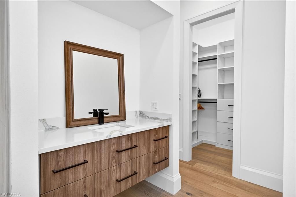 9008 Mockingbird Dr, Sanibel, FL 33957 Photo