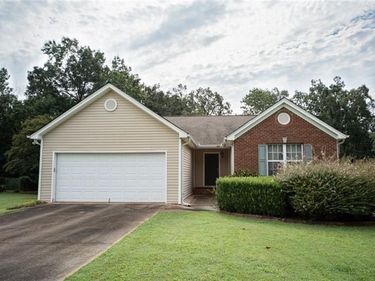 5437 Evergreen Forest Court, Flowery Branch, GA 30542