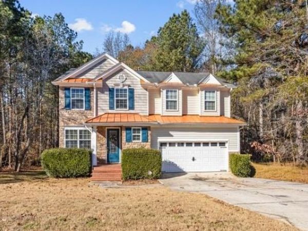 63 Creekmoore Court , Douglasville, GA 30134