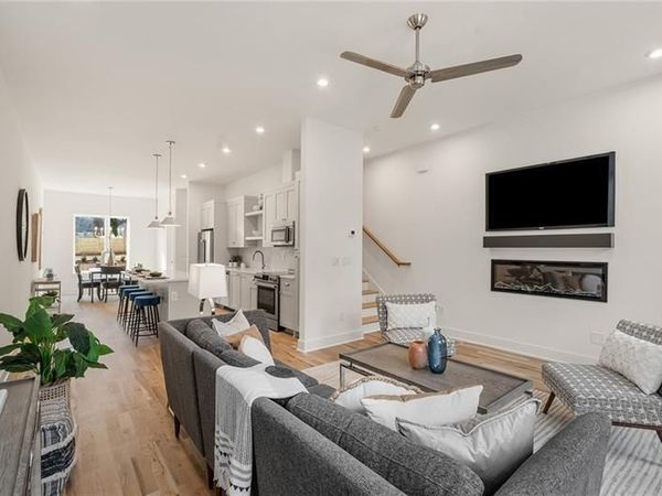 1237 Memorial Drive SE, Unit 405, Atlanta, GA 30316