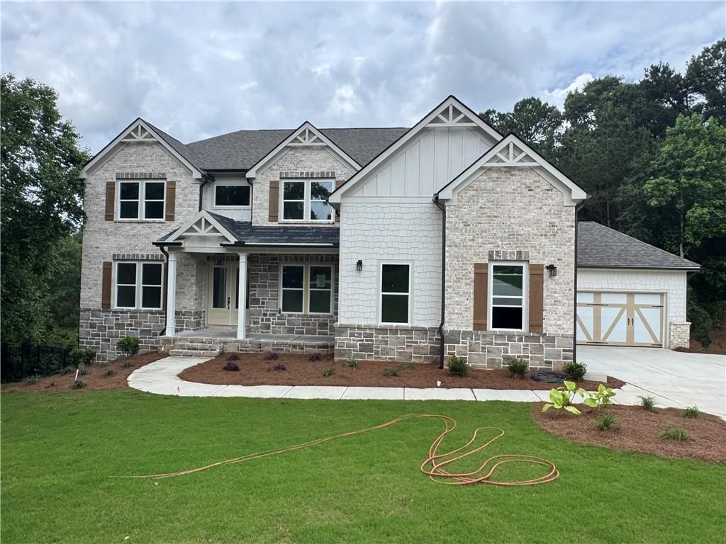 4538 Meadowland Way, Flowery Branch, GA 30542 Main Photo