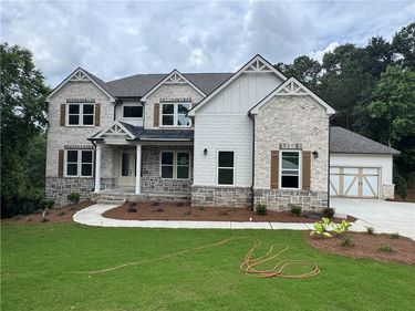 4538 Meadowland Way, Flowery Branch, GA 30542
