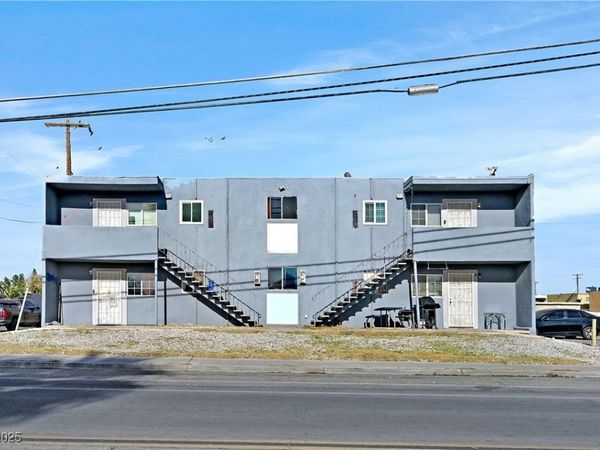 1300 N 22nd Street, Las Vegas, NV 89101