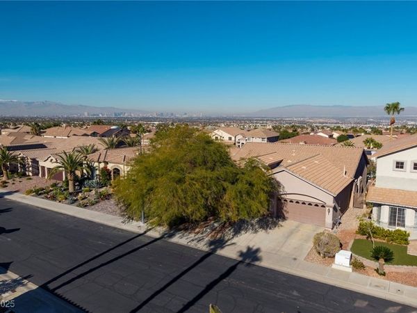 1334 Calle Calma, Henderson, NV 89012