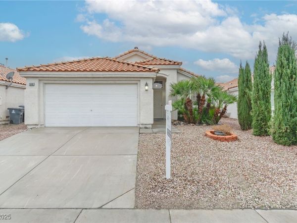 3849 Intermezzo Way, North Las Vegas, NV 89032