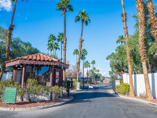 2732 San Martin Court, Las Vegas, NV 89121